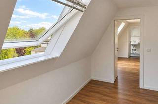 Wohnung kaufen in 50825 Ehrenfeld, Dachgeschosswohnung ohne Genehmigung - mit laufenden Mieteinnahmen