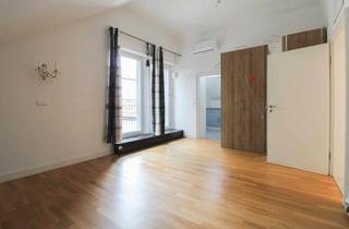 Penthouse kaufen in 82008 Unterhaching, Exklusives Penthouse mit großzügigem Wohnambiente & eigenem Studio