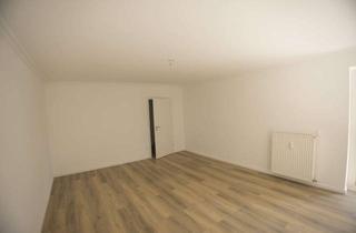 Wohnung kaufen in 22043 Jenfeld, Schöne 2,5-Zimmer-Wohnung mit Terrasse und Gartenanteil
