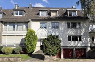 Wohnung kaufen in 50933 Köln, Stilvoll modernisierte Dachgeschosswohnung - Ausbauoption zur Maisonette mit Dachterrasse
