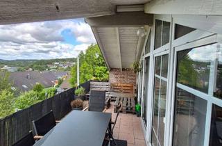 Wohnung mieten in Auf Der Huth 13, 56305 Puderbach, Gepflegte 3,5-Zimmer-Dachgeschosswohnung in Puderbach