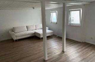 Wohnung mieten in Wesostr. 68, 76327 Pfinztal, Modernisierte Altbauwohnung im Herzen von Wöschbach