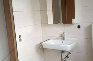 Wohnung mieten in An Der Oster 3A, 66540 Neunkirchen, Alltagstaugliche 3-Zimmer-Wohnung in Neunkirchen