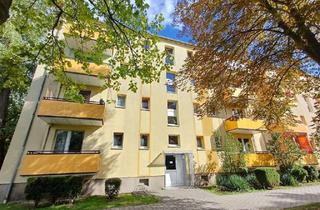 Wohnung mieten in Steigerstraße 23, 06217 Merseburg, Neu sanierte Wohnung wartet auf neue Mieter - WG-geeignet - 3. OG mitte