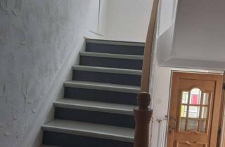 Wohnung mieten in Licher Str. 10, 35321 Laubach, Zuhause mit 4 Zimmern und Balkon in Laubach