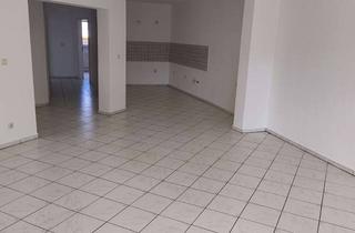 Wohnung mieten in Gartenweg, 64823 Groß-Umstadt, Drei Zimmer in Groß-Umstadt-Richen: Helle Wohnung mit Terrasse