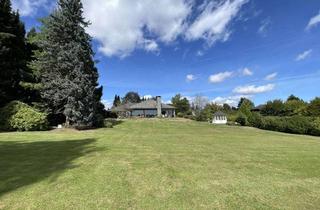 Villa kaufen in Neuenbürger Straße 40, 75335 Dobel, großzügige Villa mit Bauplatzreserve