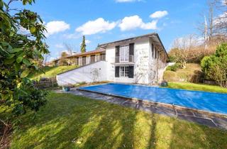 Villa kaufen in 79104 Herdern, Landhausvilla in Bestlage von Freiburg-Herdern auf großem Grundstück!