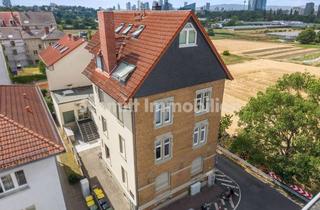 Anlageobjekt in 60599 Oberrad, Mehrfamilienhaus mit 5 Wohnungen, Gewerbeanbau und 4 Garagenstellplätzen in F-Oberrad