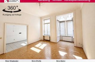 Wohnung kaufen in 55116 Mainz, Seltene Gelegenheit in der Mainzer Altstadt: Großzügige Altbauwohnung mit schöner Dachterrasse