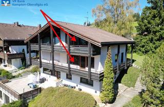 Wohnung kaufen in 87549 Rettenberg, Charmante 3-Zimmer-Maisonnette-Wohnung mit Garten und Bergblick