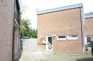 Wohnung kaufen in Lindenallee, 48527 Nordhorn, Investieren in die Zukunft: Teilsanierte Wohnung in Nordhorn für 189.000 €