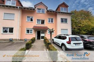Wohnung kaufen in 66802 Überherrn, Altforweiler: Gepflegte Dachgeschosswohnung mit Balkon und Stellplatz