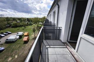 Wohnung mieten in Straße Des Friedens 88, 06217 Merseburg, Dreiraumwohnung neu gedacht - Offene Küche-helle Räume und komplett saniert!