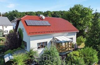 Einfamilienhaus kaufen in 08451 Crimmitschau, Einfamilienhaus in Crimmitschau mit Wintergarten und Sauna