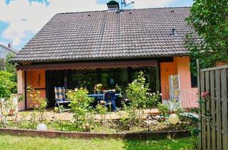 Einfamilienhaus kaufen in 65527 Niedernhausen, Niedernhausen - Einfamilienhaus m. Doppelgarage & Schwimmbad auf sonnigem Grdst.