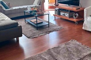 Wohnung kaufen in 50389 Wesseling, Wesseling - Bezugsfrei & möbliert: 2-Zimmer-Wohnung mit Loggia ins Grüne + TG
