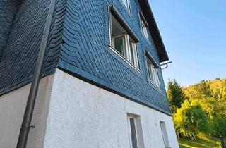 Haus kaufen in 96523 Steinach, Steinach - Haus 110 m2 mit Garten und 1427 m2 Rekreations Wiesenfläche.