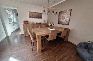 Haus kaufen in 53359 Rheinbach, Rheinbach - Haus mit Innenhof & großer Scheune (provisionsfrei)