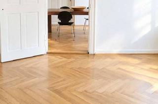 Wohnung kaufen in 80469 Altstadt-Lehel, Klassisch stilvoll: Helle und großzügige Altbau Wohnung mit Ausrichtung zum ruhigen Innenhof - 3. OG