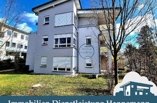 Wohnung kaufen in Erwin-Schöttle-Str. 23, 71229 Leonberg, 2 Zi. ETW, EG, große Terrasse mit kleinem Garten EBK, ruhig und hell, Stellplatz, Leo-Höfingen