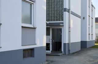 Wohnung kaufen in Anzengruberstraße, 82140 Olching, Vermietete 3-Zimmerwohnung mit zwei Südwest-Balkonen