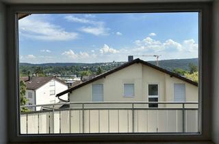 Wohnung kaufen in 75179 Brötzingen, Charmante 65 m² Wohnung im Arlinger mit beeindruckender Aussicht