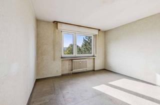 Wohnung kaufen in 73730 Esslingen, Ein-Zimmer-Wohnung mit Bad und Küche in gut angebundener Lage von Oberesslingen zur Sanierung
