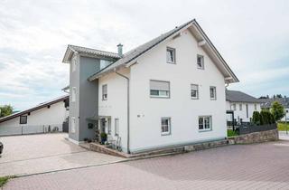 Wohnung kaufen in 94491 Hengersberg, Einziehen & wohlfühlen | 3-Zimmer-Wohnung mit Balkon
