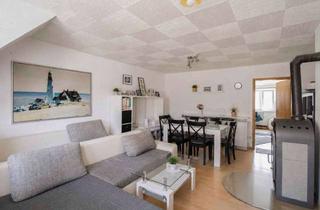 Wohnung kaufen in 71131 Jettingen, Vermietete 3-Zi-Whg mit Doppelgarage in attraktiver Lage von Jettingen – ideal für Kapitalanleger
