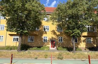 Wohnung kaufen in Adlergestell 241, 12489 Adlershof, Vermietete 3-Zimmer-Eigentumswohnung im historischen Altbau