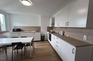 Wohnung mieten in 56068 Mitte, Großzügige 4-ZKB-WG in Koblenz mit Balkon und Garagen zu vermieten! Ab sofort verfügbar!
