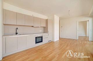 Wohnung mieten in Zimmerstraße 94, 10117 Mitte, Sonnenbalkon! Offen geschnittene 3 Zimmer Wohnung mit ca. 61m², EBK und Weitblick in Berlin-Mitte!