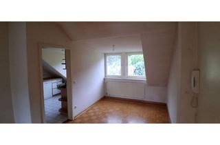 Wohnung mieten in Talbrückenstr. 31, 36110 Schlitz, schöne 2 ZU DG-Wo mit Loggia, Schildesche Obersee, Talbrückenstr.