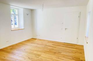 Wohnung mieten in Hof Weide 21 B, 52222 Stolberg, Leben im denkmalgeschützten Kupferhof - Hof Weide in Stolberg - Erstbezug nach Sanierung