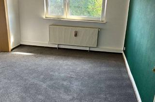 Wohnung mieten in Herbartstraße 77, 26384 Heppens, 4-Zimmer-Dachgeschosswohnung ohne Balkon