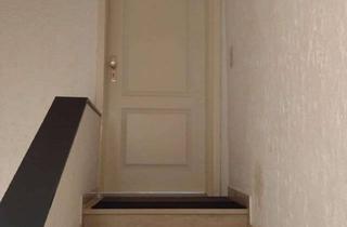 Wohnung mieten in 74924 Neckarbischofsheim, 2 ZKB – DG-Wohnung mit Garage – bevorzugt an 1 Person