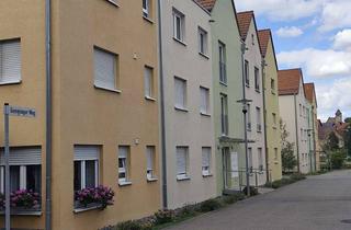 Wohnung mieten in Gemminger Weg, 74357 Bönnigheim, Ruhig wohnen, zentral leben – großzügige 3-Zimmer-Wohnung mit Dachboden