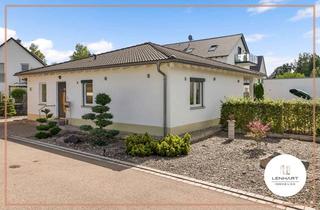 Haus kaufen in 86381 Krumbach, **Moderner Bungalow in Krumbach*offene Raumaufteilung, hochwertige Ausstattung & gepflegter Garten**