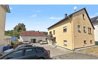 Haus kaufen in 35606 Solms, Zwei Einfamilienhäuser zum Preis von einem in Solms-Oberndorf