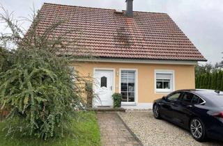 Einfamilienhaus kaufen in Langwiese, 95508 Kulmain, Wohnen Gepflegtes Einfamilienhaus mit 5 Zimmern, großem Garmit Charakter: Einfamilienhaus in Kulmain