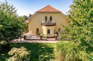 Einfamilienhaus kaufen in 01689 Weinböhla, Stilvolles Einfamilienhausmit beschaulichem Garten und Pool