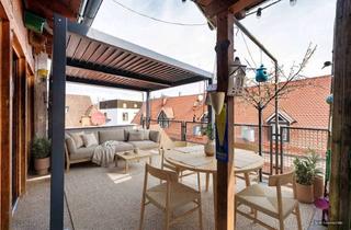 Haus kaufen in 78462 Konstanz, DENKMALJUWEL IN DER NIEDERBURG - 4 WE - GROSSE DACHTERRASSE MIT SEESICHT - FERIENVERMIETUNG MÖGLICH