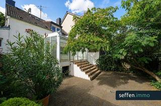 Einfamilienhaus kaufen in 50226 Frechen, Einfamilienhaus mit Traumgarten und Garage Frechen-Königsdorf