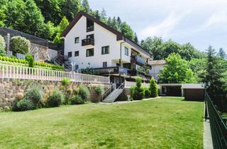 Villa kaufen in 75323 Bad Wildbad, Exklusive Villa in Massivbauweise – mit Wellnessbereich, Aufzug und großzügigem Raumkonzept !