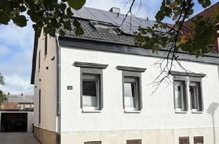 Haus kaufen in 66583 Spiesen-Elversberg, SPIESEN-ELVERSBERG : Sanierter ALTBAU - CHARME mit PV - ANLAGE und schönem GARTEN !