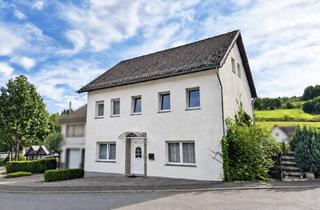 Doppelhaushälfte kaufen in 59889 Eslohe, Doppelhaushälfte in Eslohe-Kückelheim