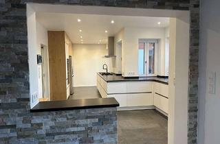 Haus kaufen in 76351 Linkenheim-Hochstetten, Eine Immobilie, zwei Möglichkeiten- Wohnen und Gewerbe verbinden