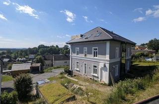 Haus kaufen in 95119 Naila, 1895er Pfarrhaus. Heute pure Architektur.
