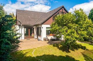 Haus kaufen in 23816 Neversdorf, Großzügig Wohnen in Seenähe: Einzigartiges Anwesen mit Traumgarten u. Schwimmbad